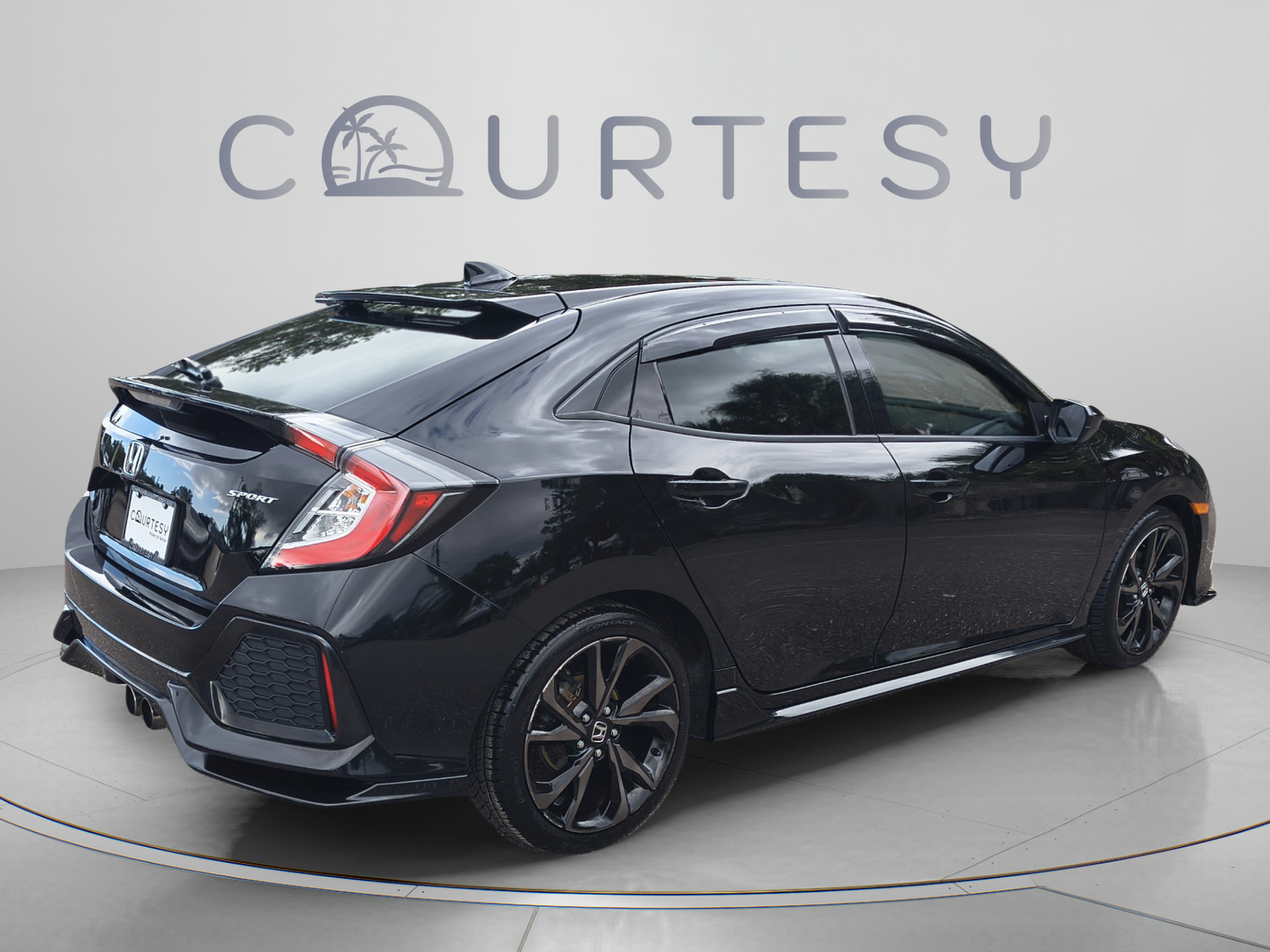 Used 2018 Honda Civic Sport image 7