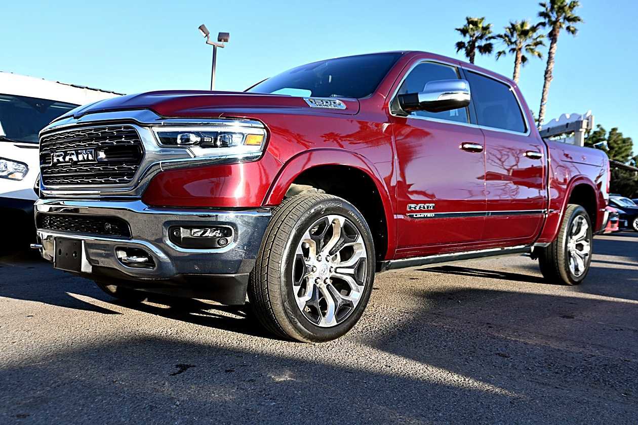 Used 2022 RAM 1500 Limited image 1