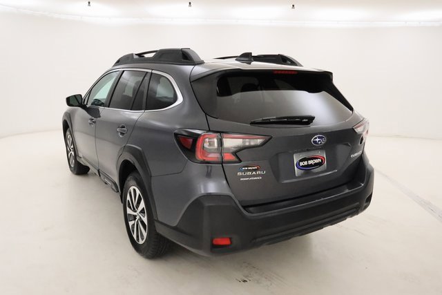 Used 2024 Subaru Outback Premium image 25