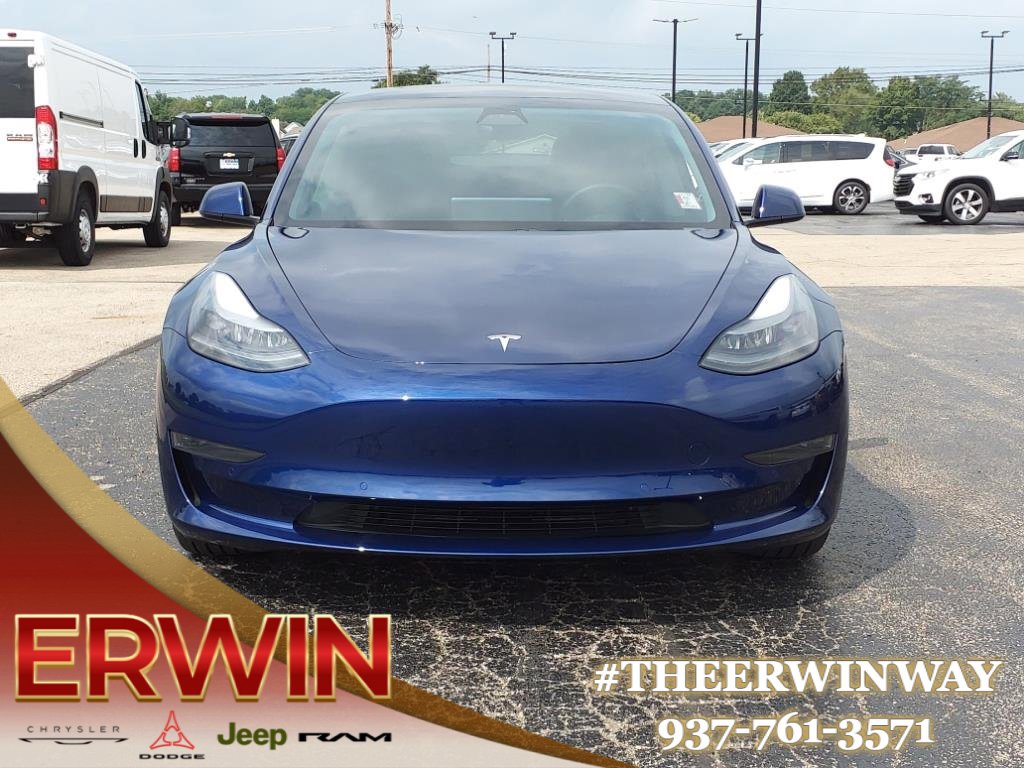 Used 2021 Tesla Model 3 Standard Range Plus image 8