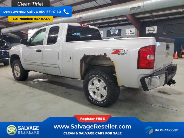 Used 2010 Chevrolet Silverado 1500 LT w/ Power Pack Plus image 3