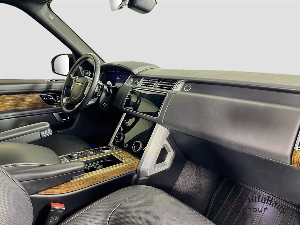 Used 2019 Land Rover Range Rover Supercharged AWD/4WD image 37