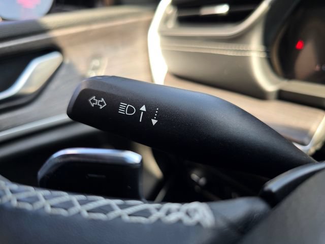 Used 2021 Jeep Grand Cherokee L Limited AWD/4WD image 7