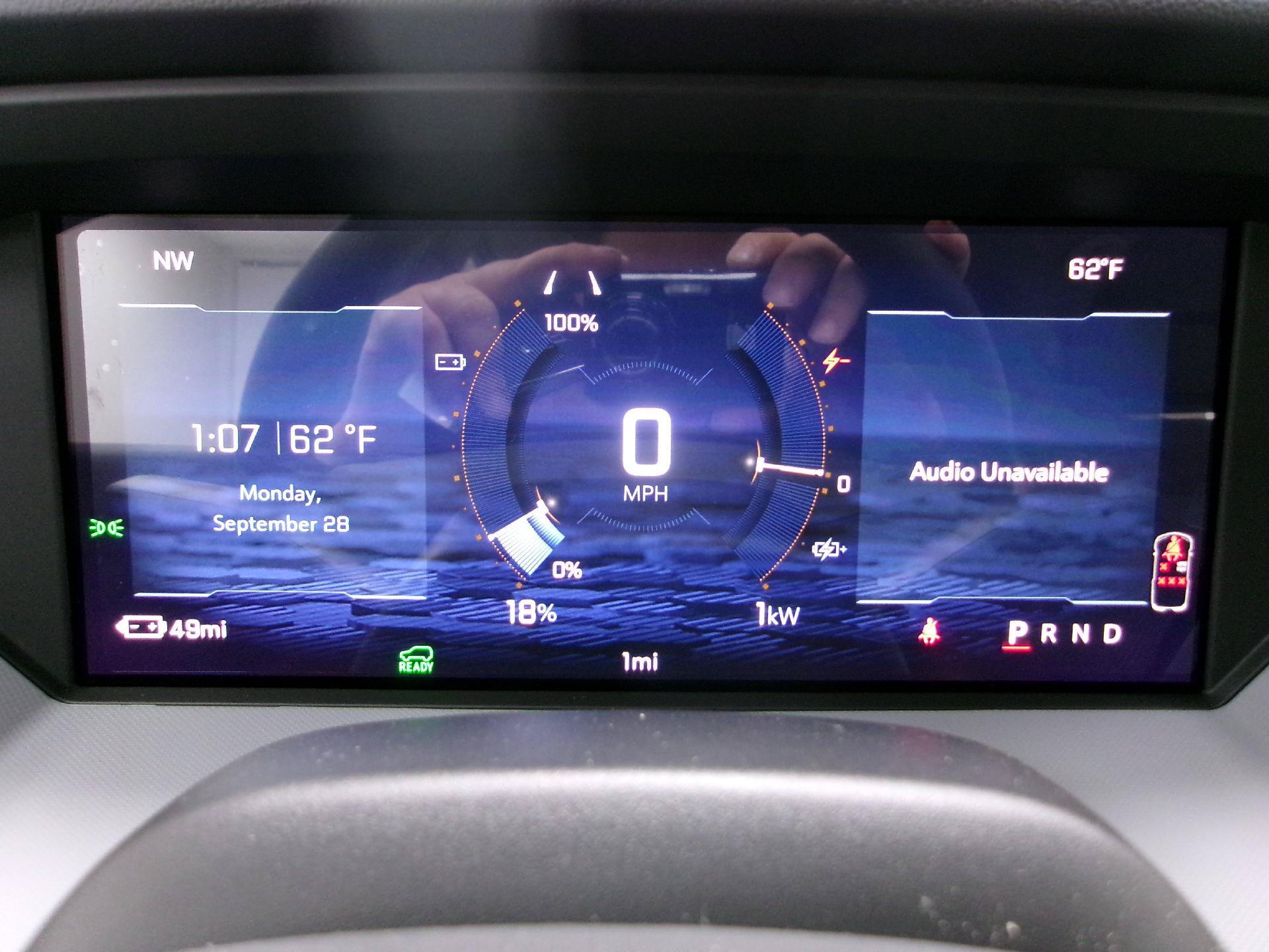 New 2027 Chevrolet Bolt LT w/ Comfort Package FWD image 7