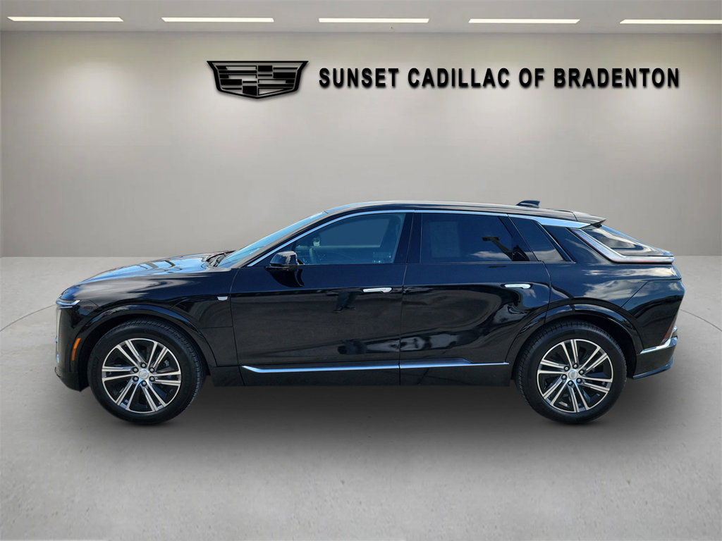 Certified 2025 Cadillac Lyriq Luxury image 7