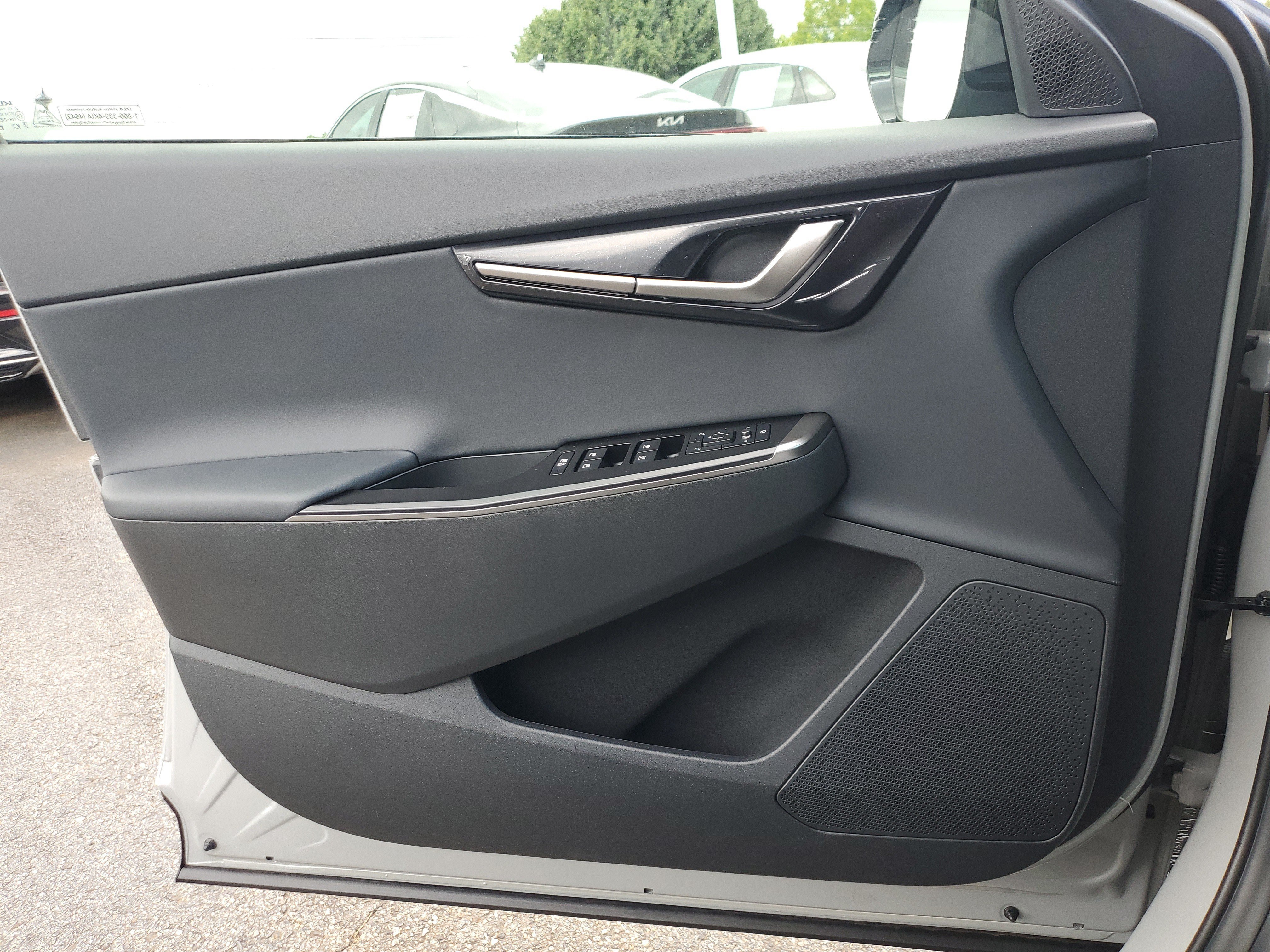 New 2026 Kia EV6 Light RWD image 29