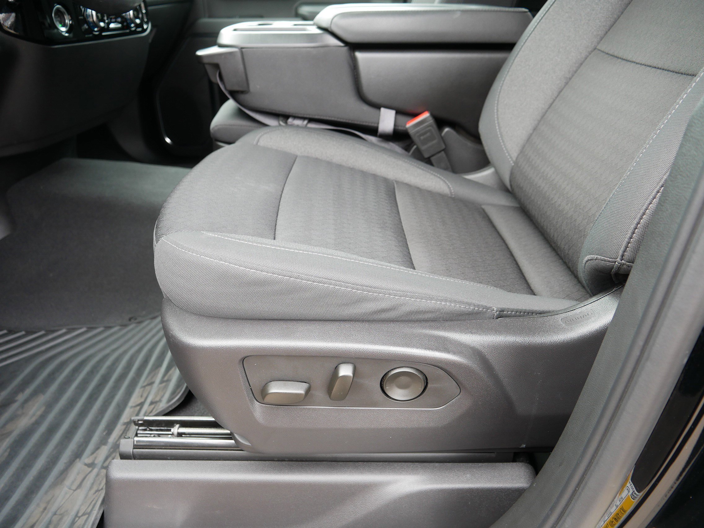 Used 2024 GMC Sierra 1500 Elevation image 20