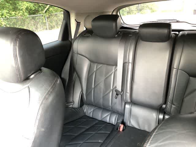 Used 2009 INFINITI FX35 AWD w/ Navigation Pkg image 14