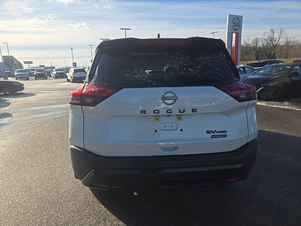 Used 2023 Nissan Rogue SV w/ SV Premium Package image 6