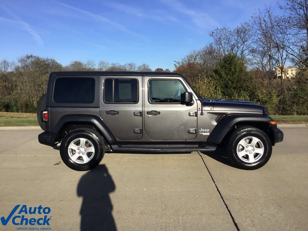Used 2019 Jeep Wrangler Unlimited Sport S image 2