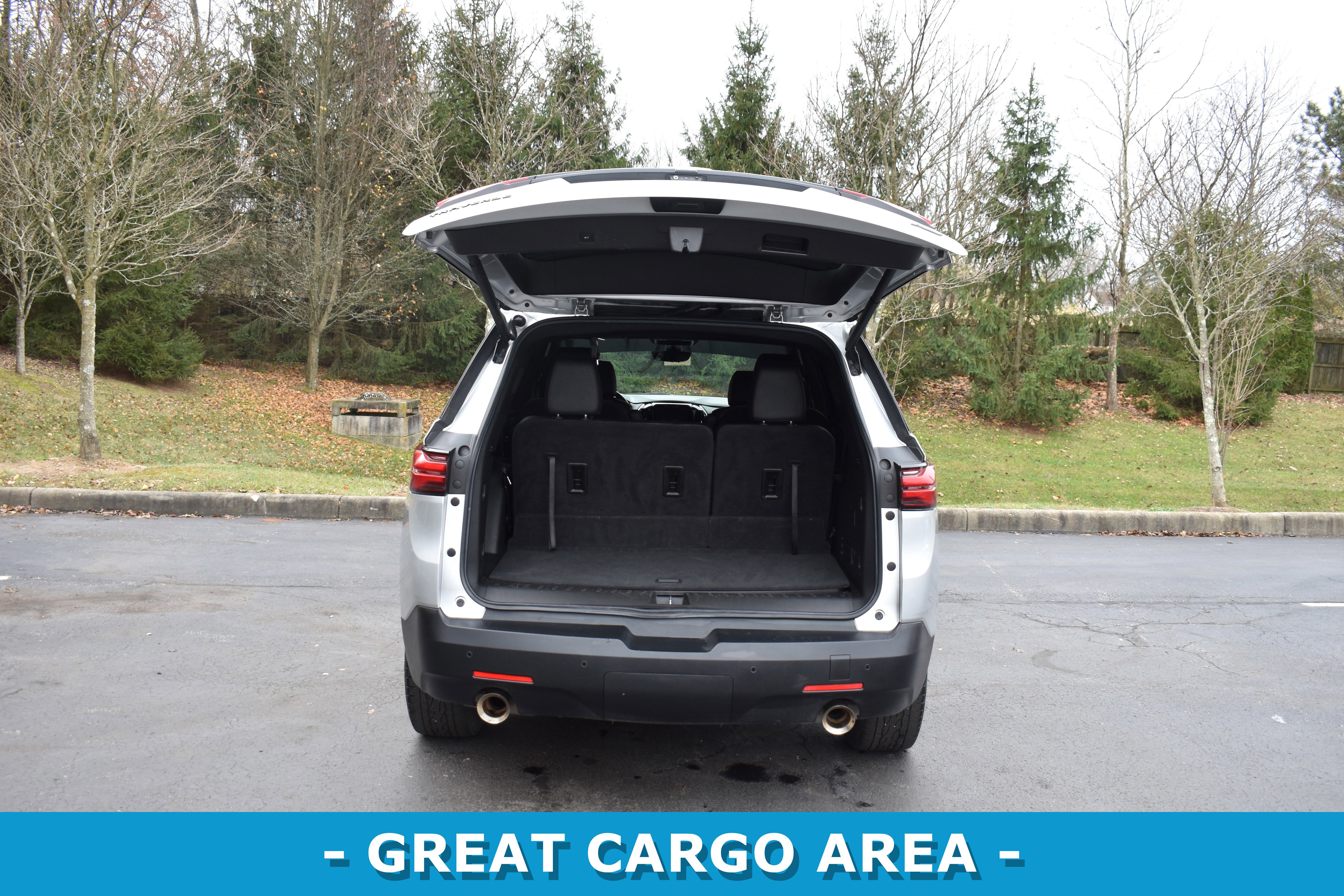 Used 2022 Chevrolet Traverse RS image 22