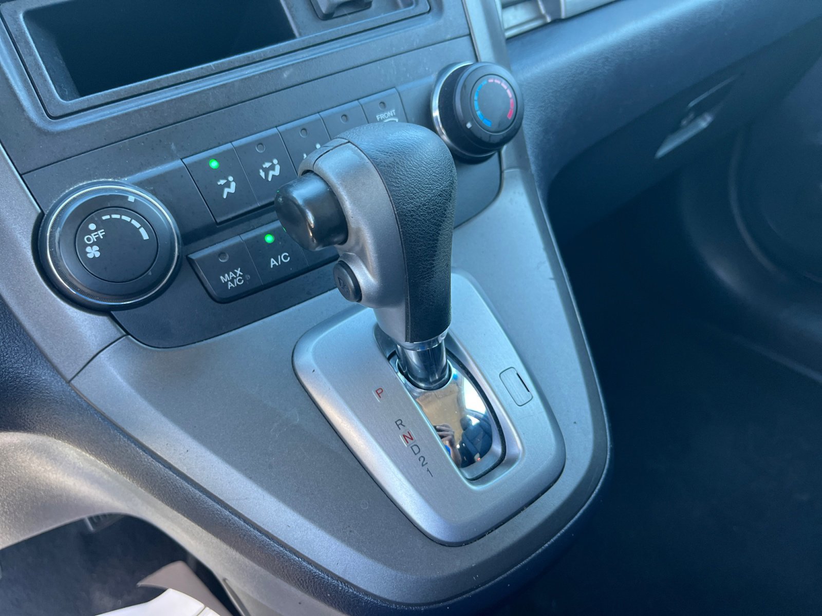 Used 2011 Honda CR-V LX image 29