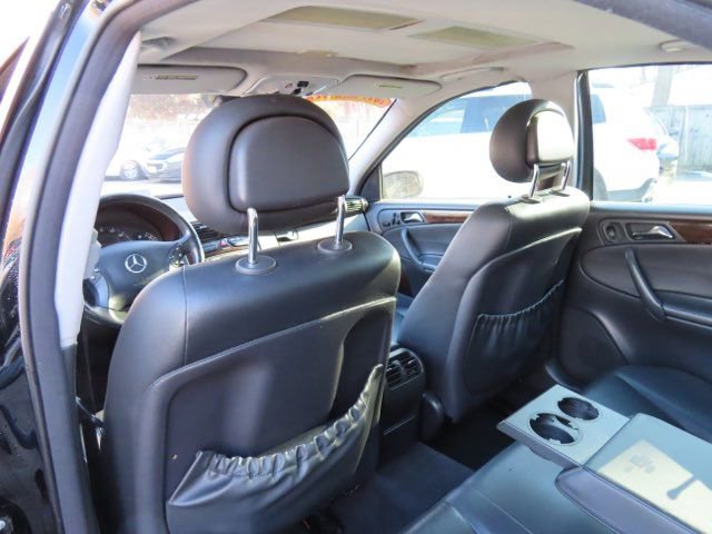 Used 2002 Mercedes-Benz C 320 Sedan image 13