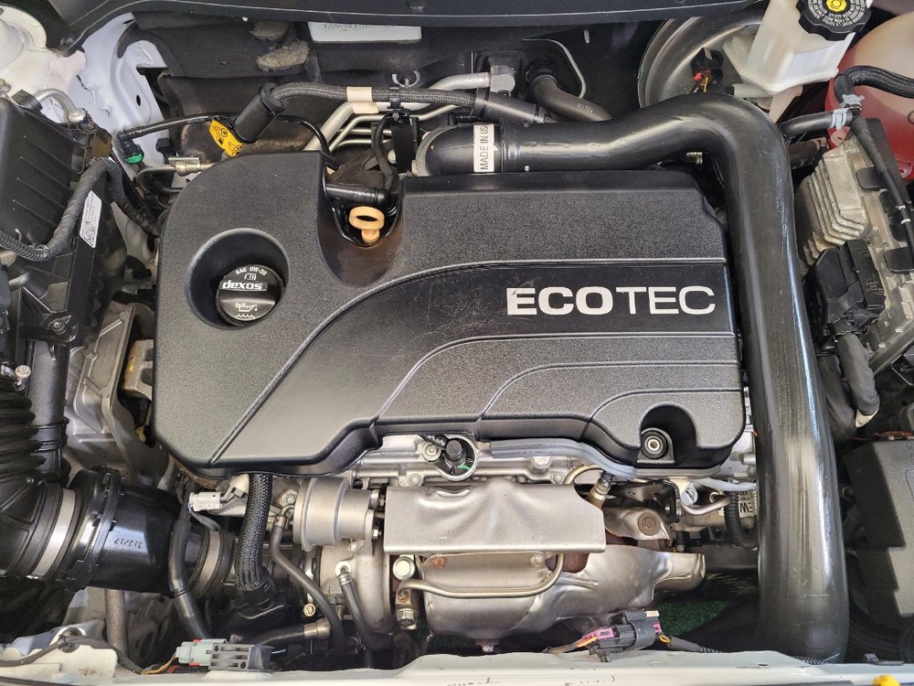 Used 2018 Chevrolet Equinox LS image 30