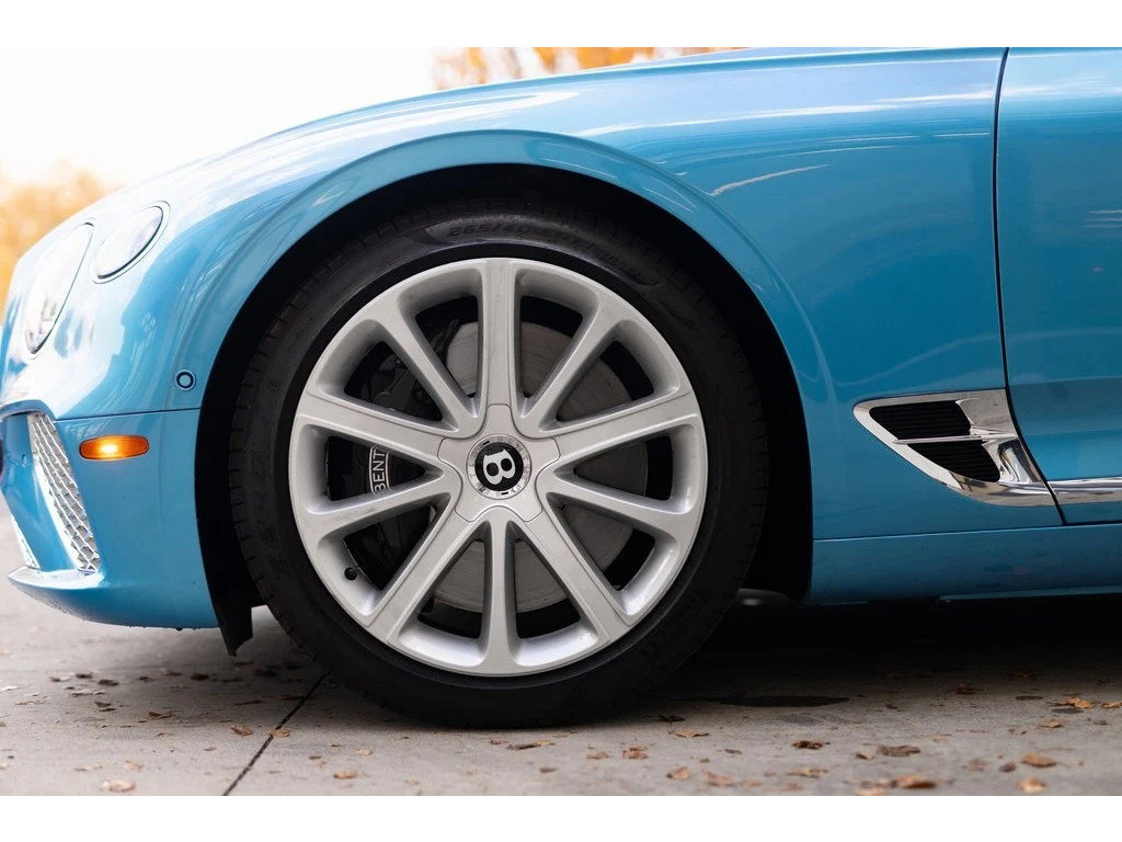 Certified 2022 Bentley Continental GT AWD/4WD image 9