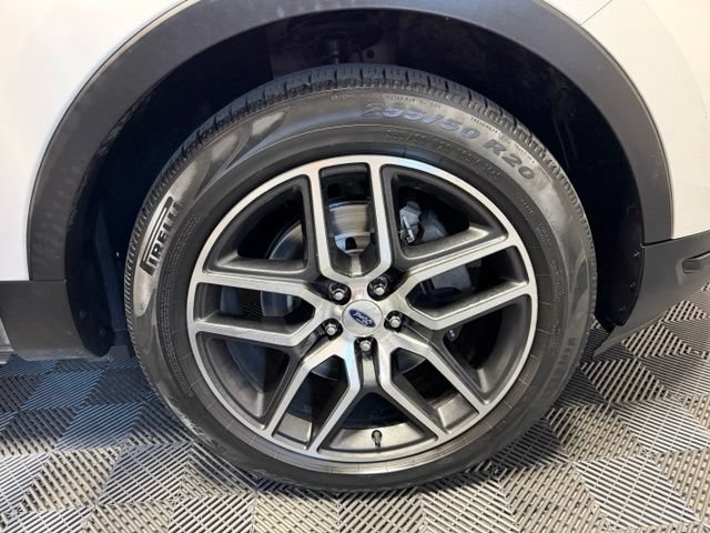 Used 2019 Ford Explorer Sport w/ Equipment Group 401A AWD/4WD image 48