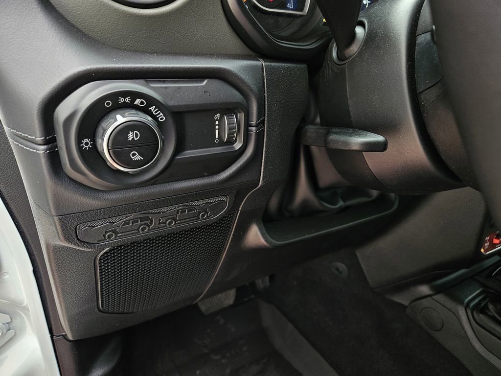 New 2026 Jeep Gladiator Mojave AWD/4WD image 16