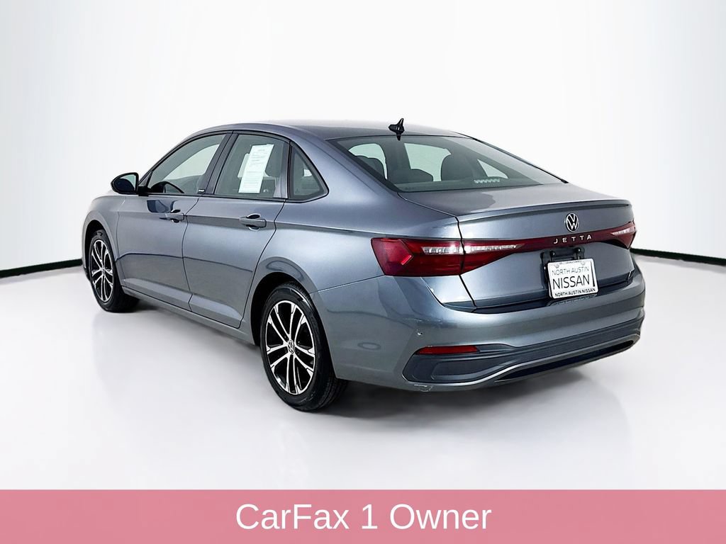 Used 2025 Volkswagen Jetta Sport FWD image 5