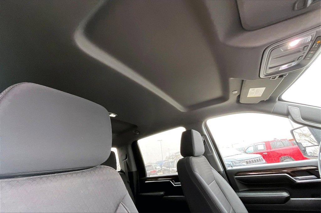 Used 2024 GMC Sierra 3500 SLE w/ SLE Convenience Package image 19