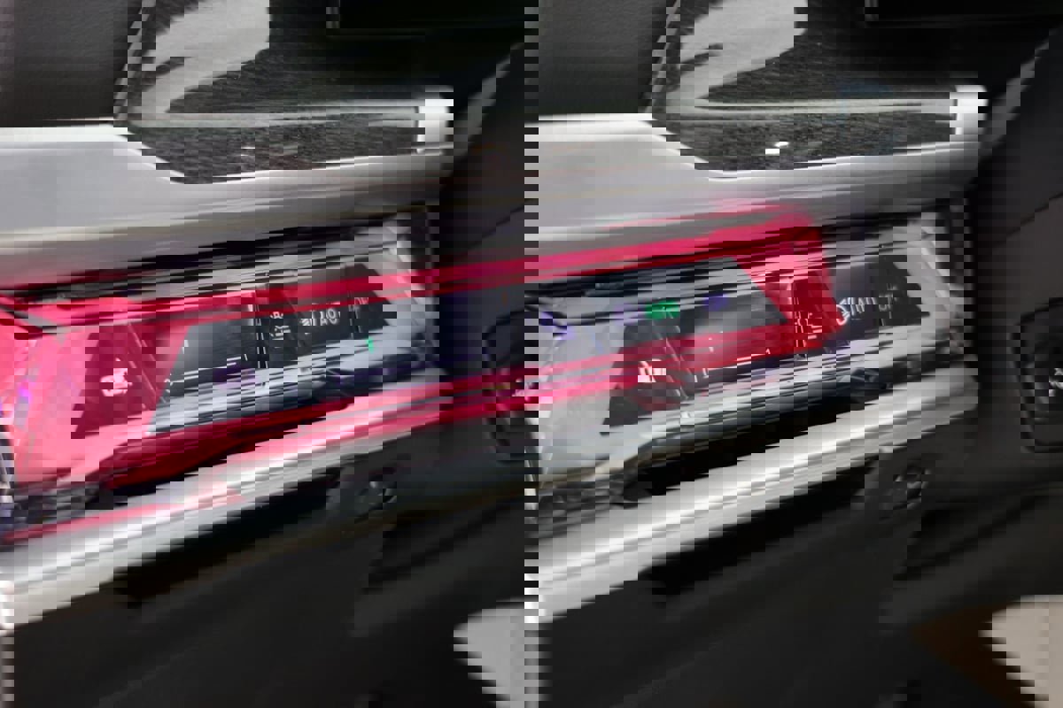 Used 2023 BMW 760i xDrive AWD/4WD image 22