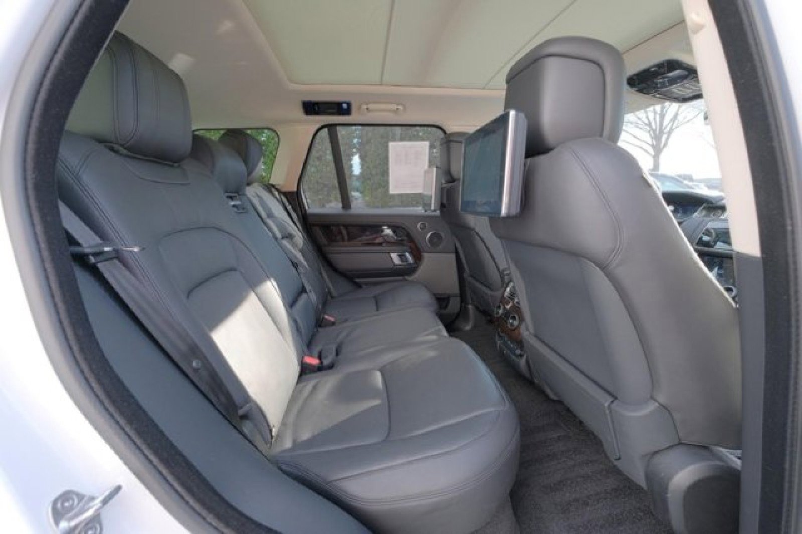 Certified 2021 Land Rover Range Rover Westminster Edition image 17