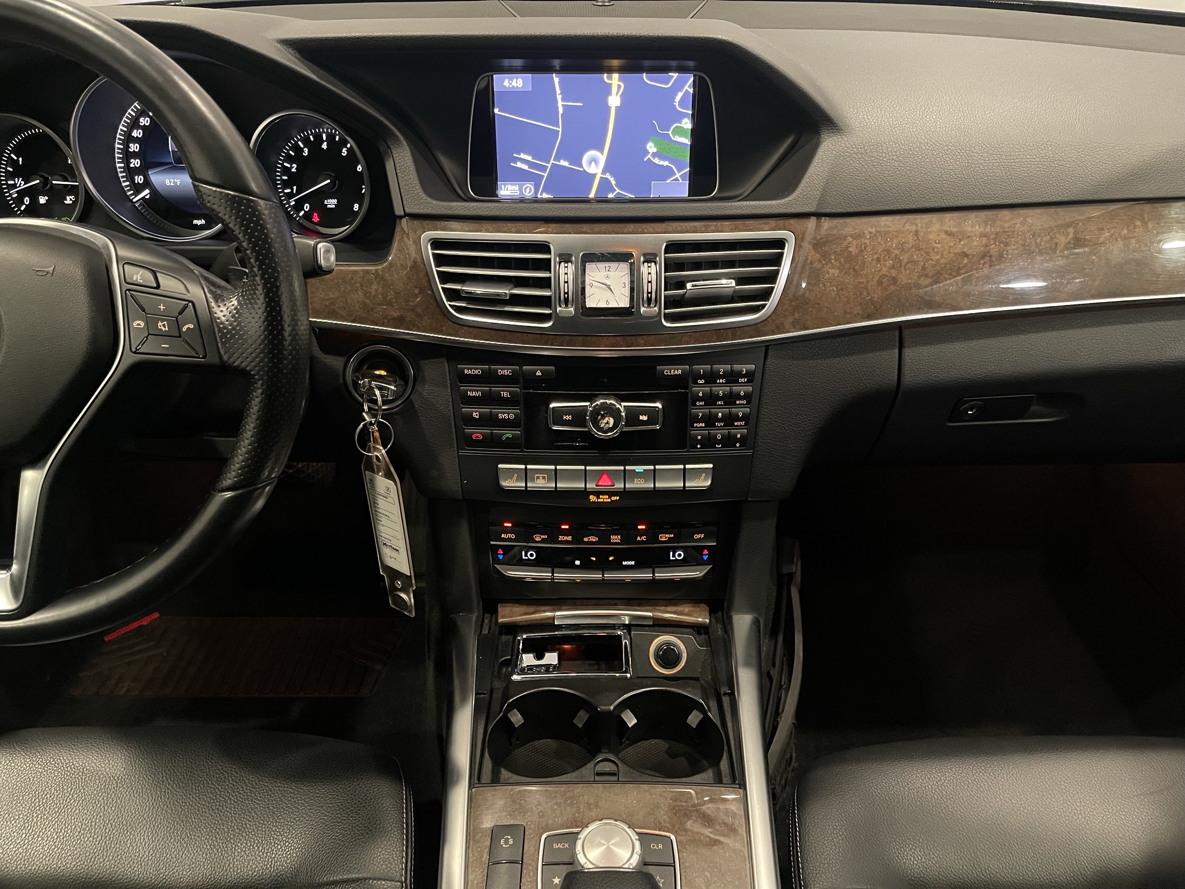 Used 2015 Mercedes-Benz E 350 4MATIC Sedan image 17