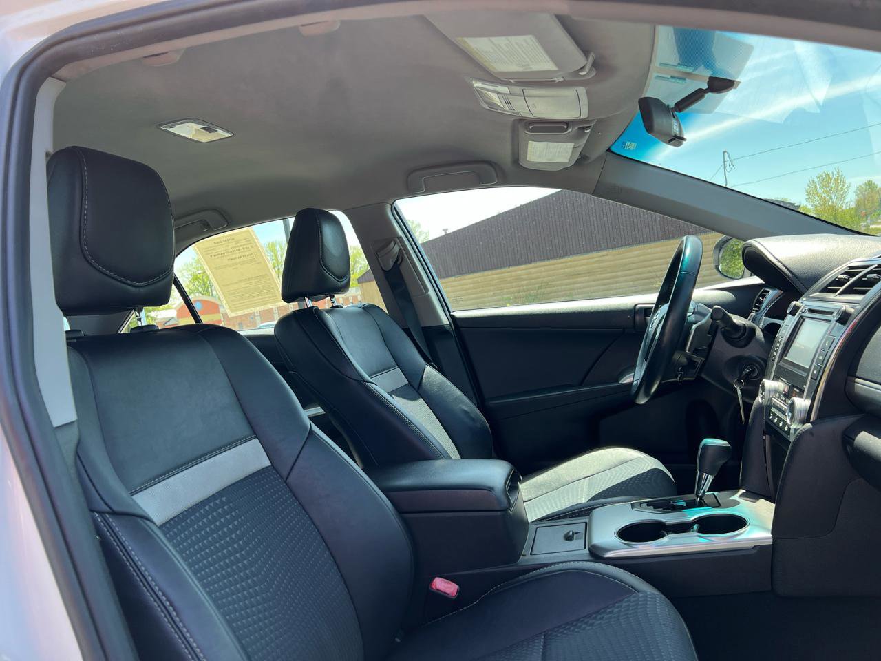 Used 2013 Toyota Camry SE FWD image 41