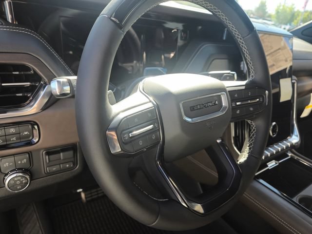New 2026 GMC Yukon Denali Ultimate AWD/4WD image 12
