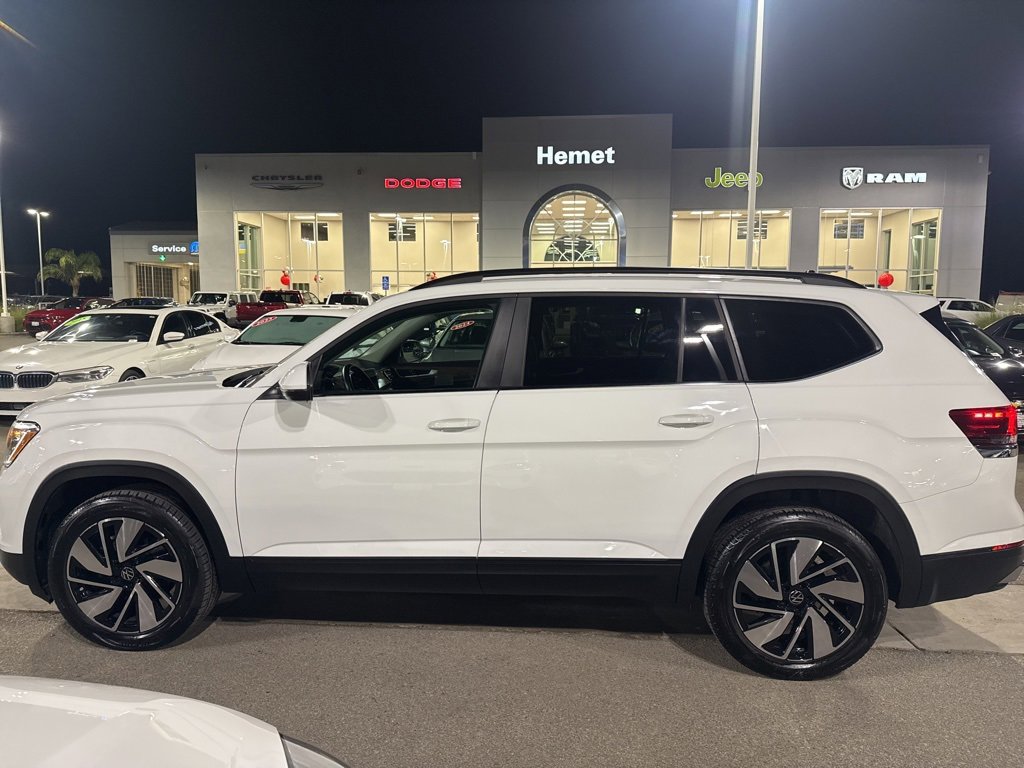 Used 2024 Volkswagen Atlas SE image 5