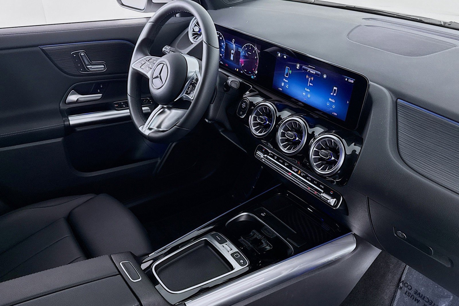 Certified 2026 Mercedes-Benz GLA 250 image 17