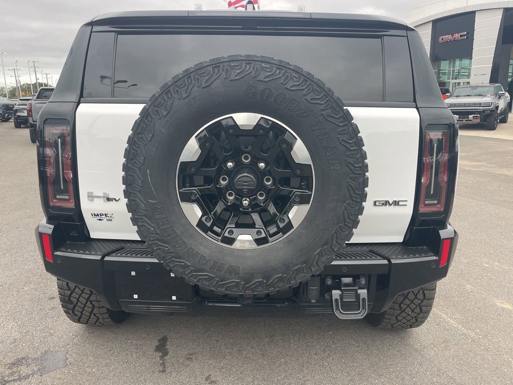 Used 2024 GMC Hummer EV 3X w/ Extreme Off-Road Package image 4