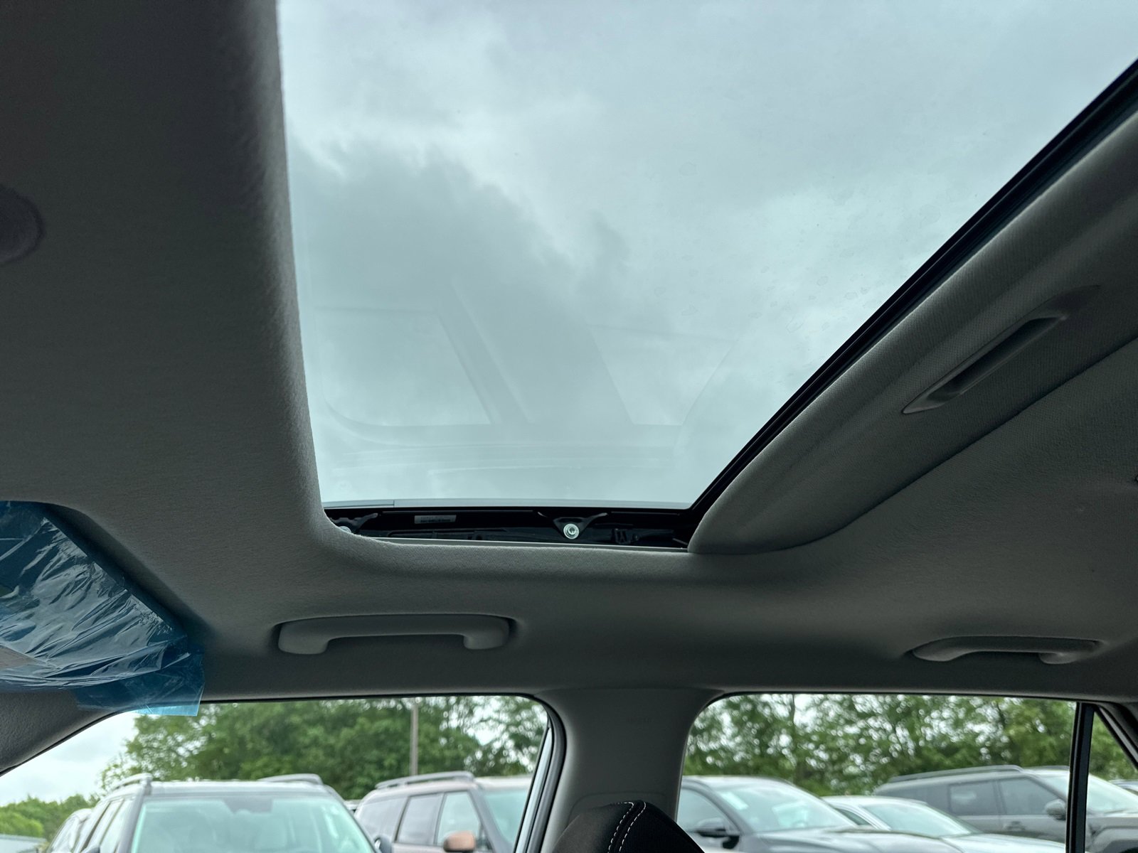 New 2025 Hyundai Venue SEL image 24