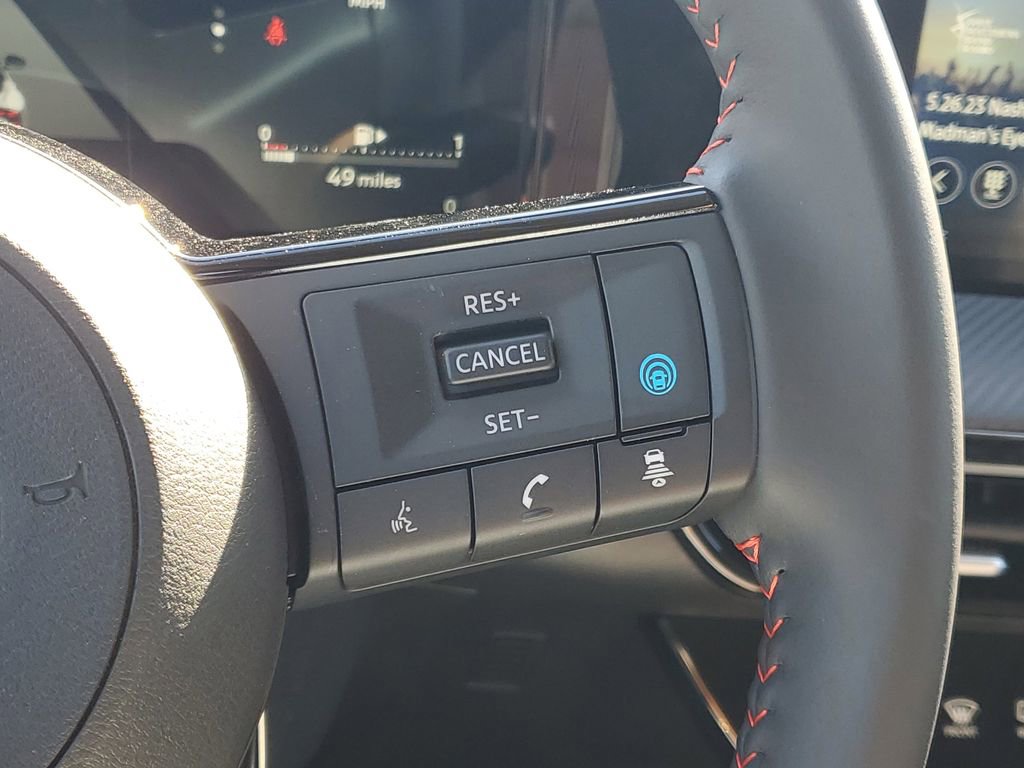 New 2025 Nissan Kicks SR image 14