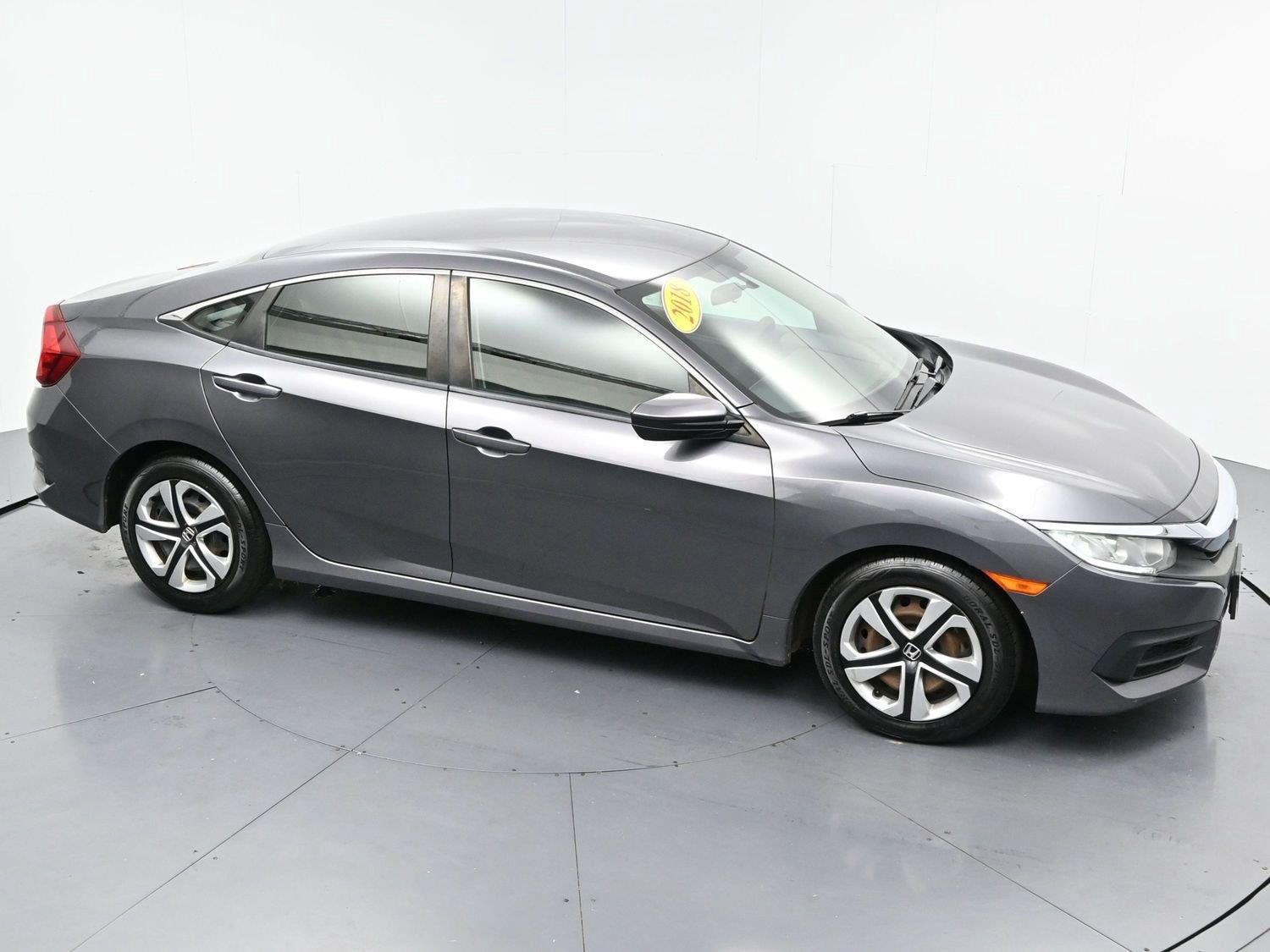 Used 2018 Honda Civic LX image 31