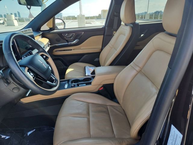 Used 2023 Lincoln Corsair Reserve w/ Equipment Group 201A image 11