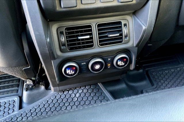 Used 2022 Land Rover Defender 110 X image 38