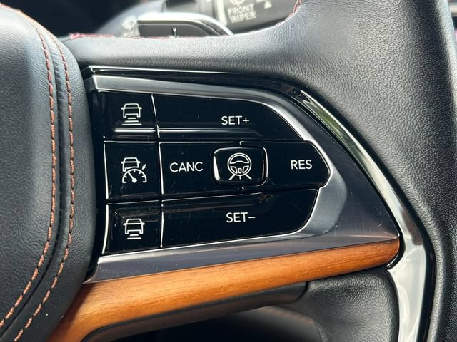 Used 2021 Jeep Grand Cherokee L Summit AWD/4WD image 25