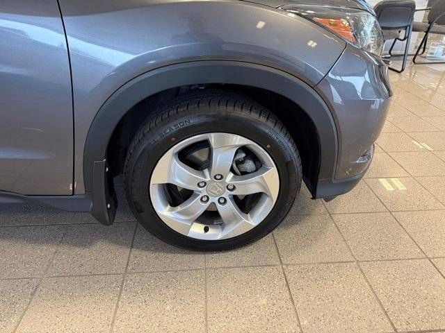 Used 2016 Honda HR-V EX image 9