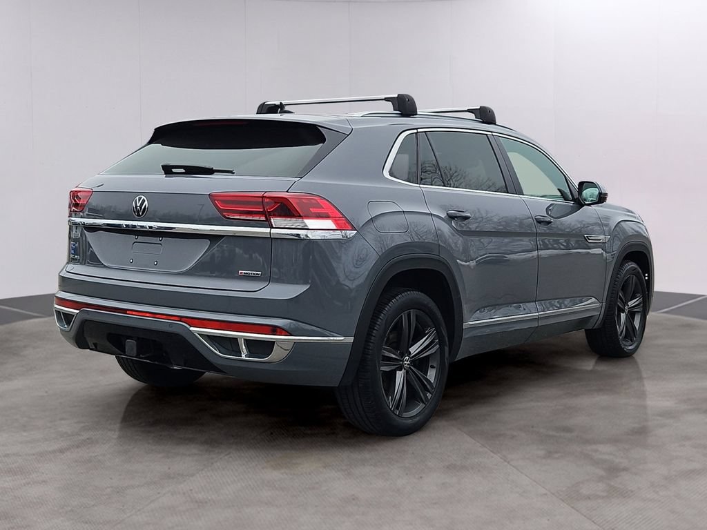 Used 2022 Volkswagen Atlas Cross Sport SEL R-Line AWD/4WD image 4