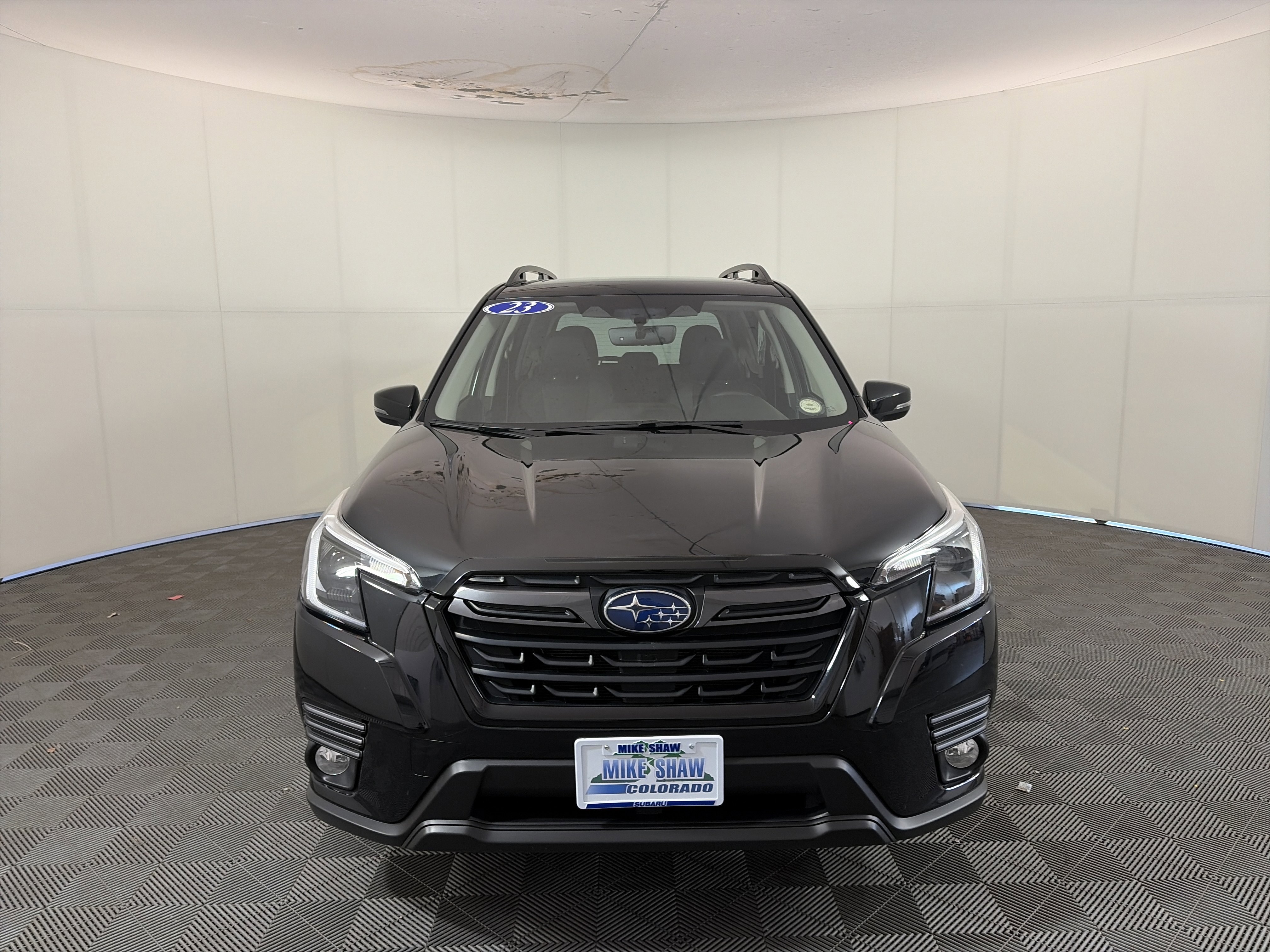 Used 2023 Subaru Forester Limited image 2