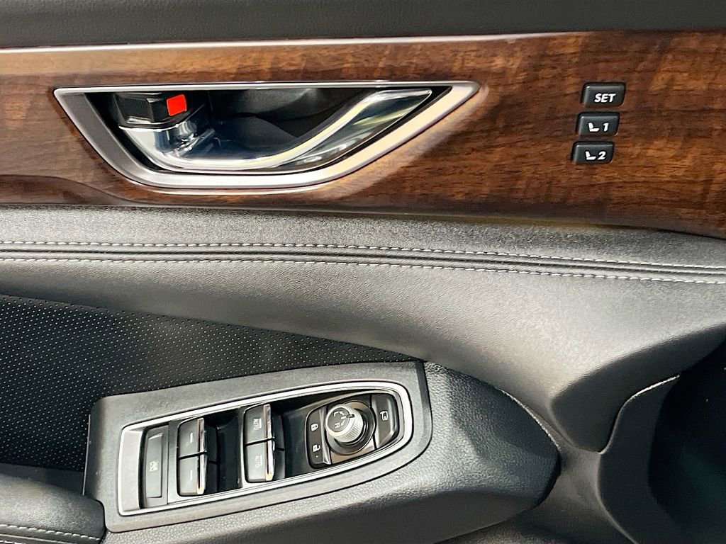 Used 2023 Subaru Ascent Touring AWD/4WD image 18