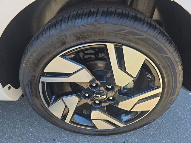 Used 2025 Kia Soul GT-Line w/ GT-Line Technology Package image 48