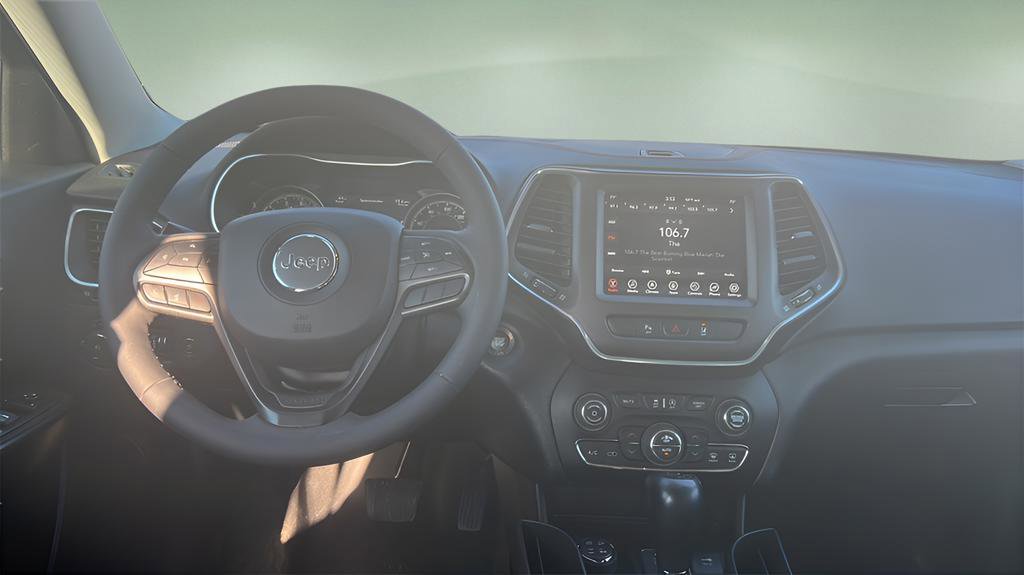 Used 2021 Jeep Cherokee Trailhawk w/ Premium Leather Package image 13