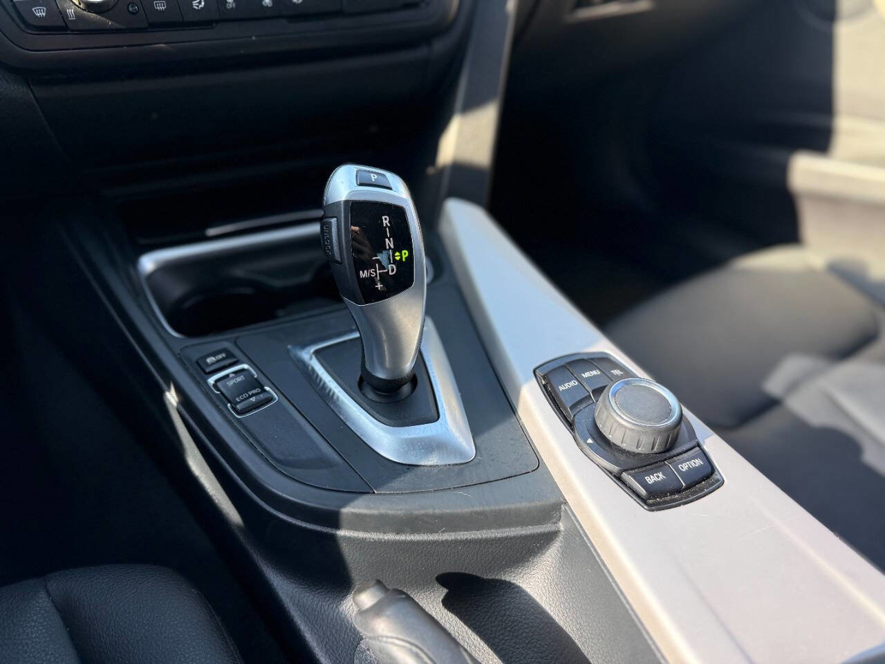 Used 2015 BMW 320i xDrive Sedan AWD/4WD image 20