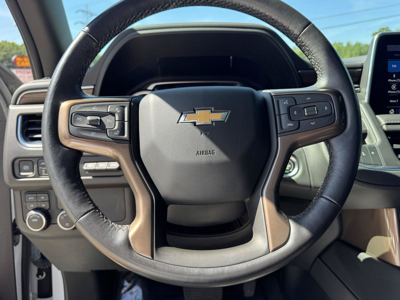 Used 2021 Chevrolet Tahoe High Country AWD/4WD image 3