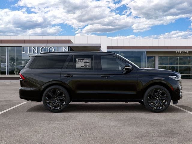 New 2027 Lincoln Navigator Reserve w/ Jet Appearance Package AWD/4WD image 5