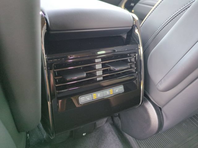 New 2026 Land Rover Range Rover Sport Dynamic SE AWD/4WD image 13