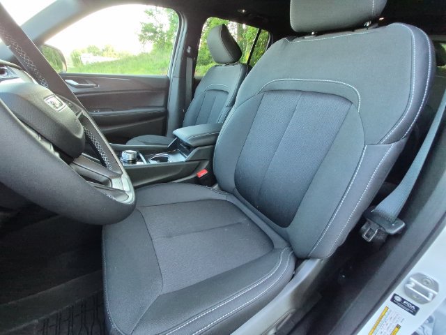 New 2026 Jeep Grand Cherokee Laredo X RWD image 27