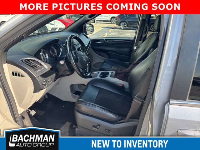 Used 2020 Dodge Grand Caravan SXT image 5