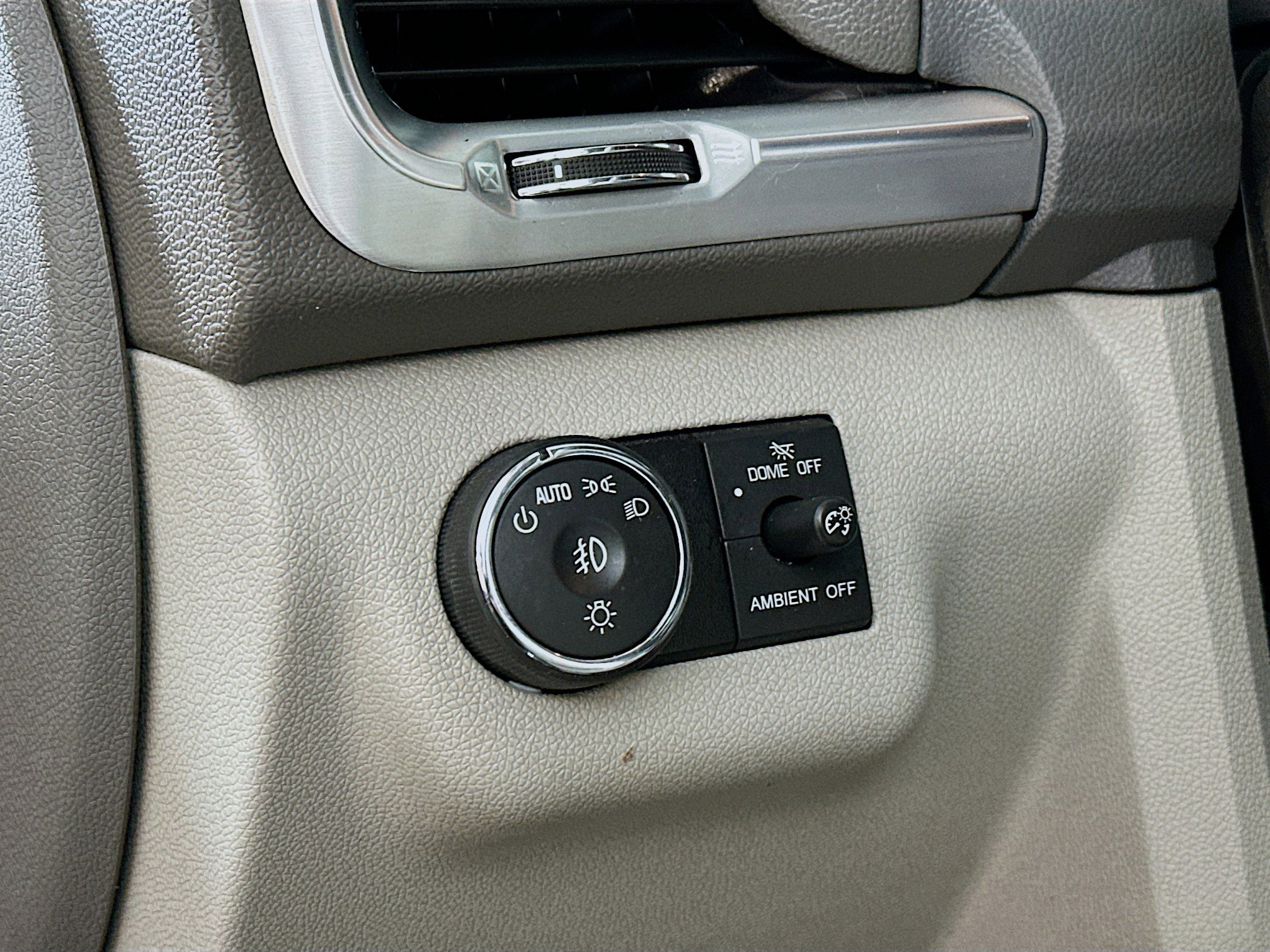 Used 2014 GMC Acadia SLT FWD image 10